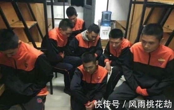 沙雕&22个奇葩的沙雕设计,设计师脑子里的水快要溢出来了