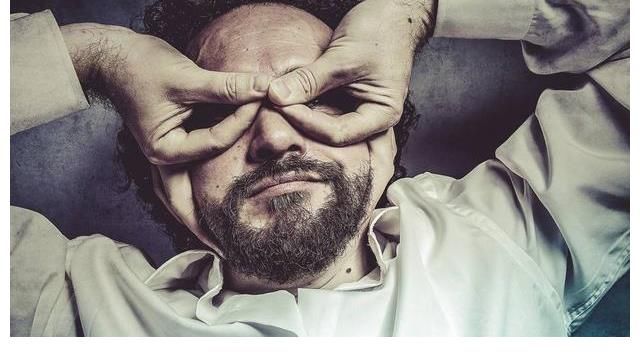 香烟|为什么说不抽烟、不喝酒的男人才最“可怕”?原因主要有三点