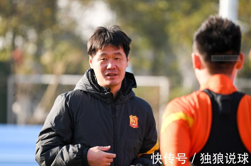 越南队|李霄鹏新官上任第一把火,力争四连胜,重要举措能否见奇效