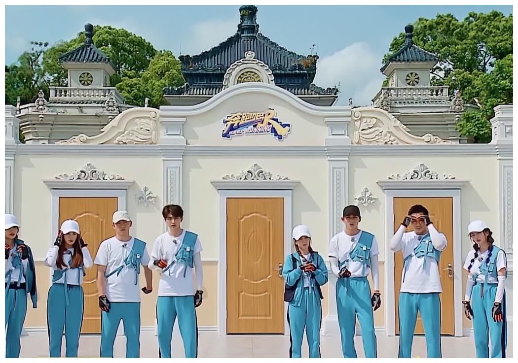 《奔跑吧9》游戏太敷衍，场地和飞行嘉宾都不换，难怪收视率下降