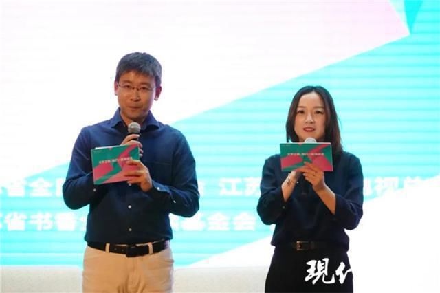 毕飞宇2020年书单：把《局外人》和《阿Q正传》对照着读