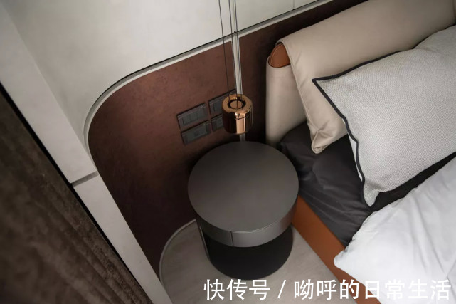 三口之家|台式简约,弧形美感