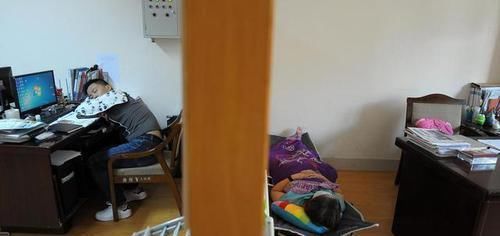  睡眠|长期失眠的人，睡前少碰3物，多喝3水，宁心安神，整夜睡得香甜