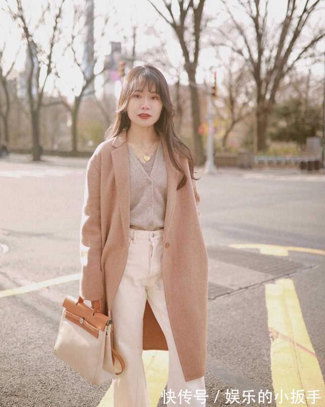 大衣服 秋冬大衣内搭选什么才好看，记住几个搭配技巧，让你变成大美女