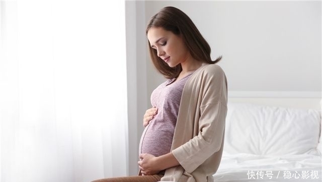 孕期|吉娜孕期身材上热搜,评论却“翻车”了,别拿畸形审美绑架孕妇