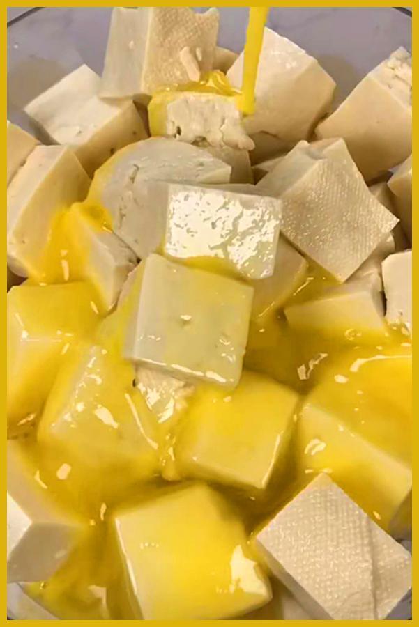 二娃|1块豆腐2个鸡蛋拌一拌，炖一锅都不够家人吃，快来学习吧