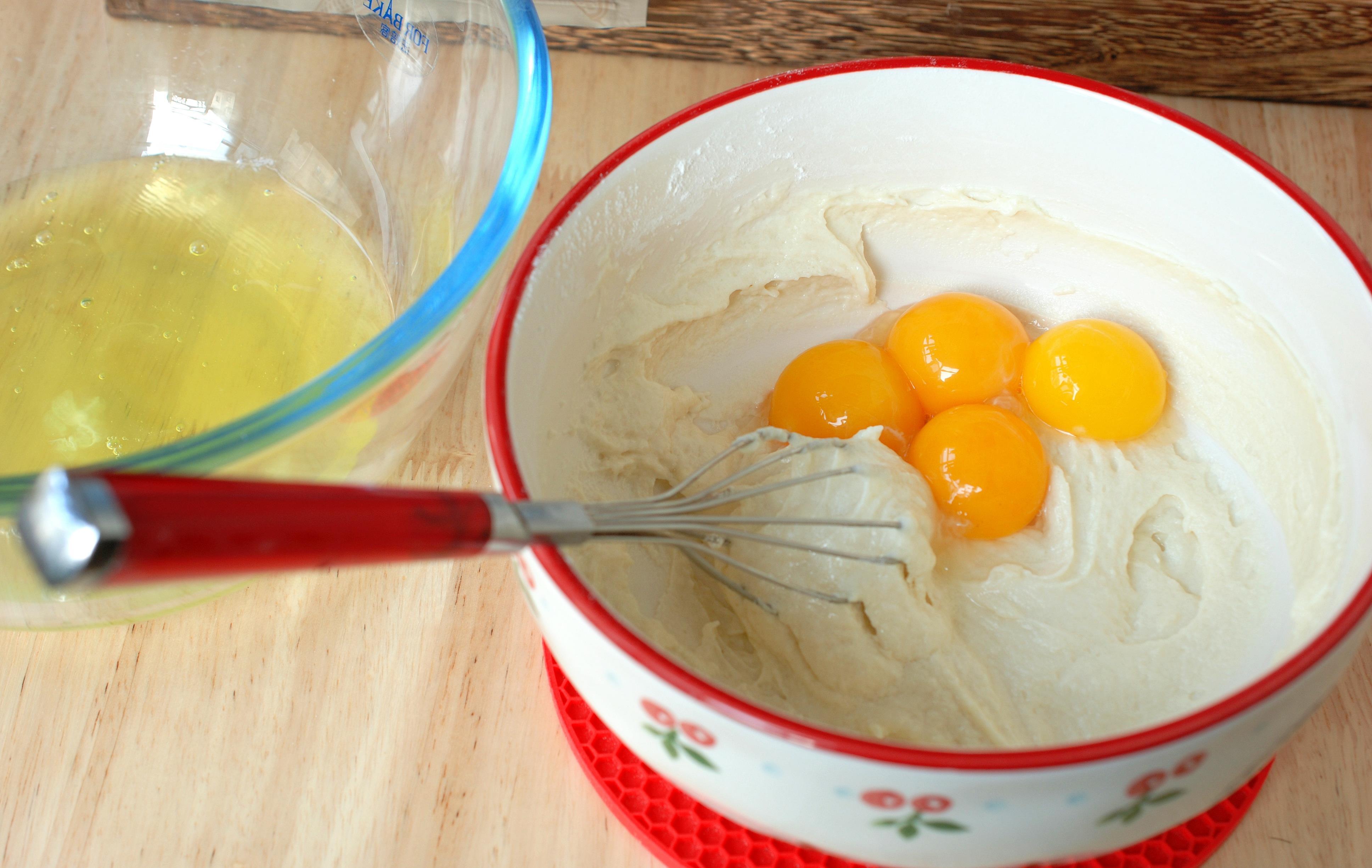 蛋糕|这么简单呀！一款巧克力小蛋糕的详细做法，没啥难度上手就成功了