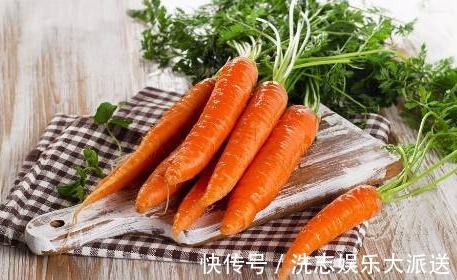 维生素胡萝卜虽好，但很多人都吃错了，有两点很重要，不然吃还不如不吃