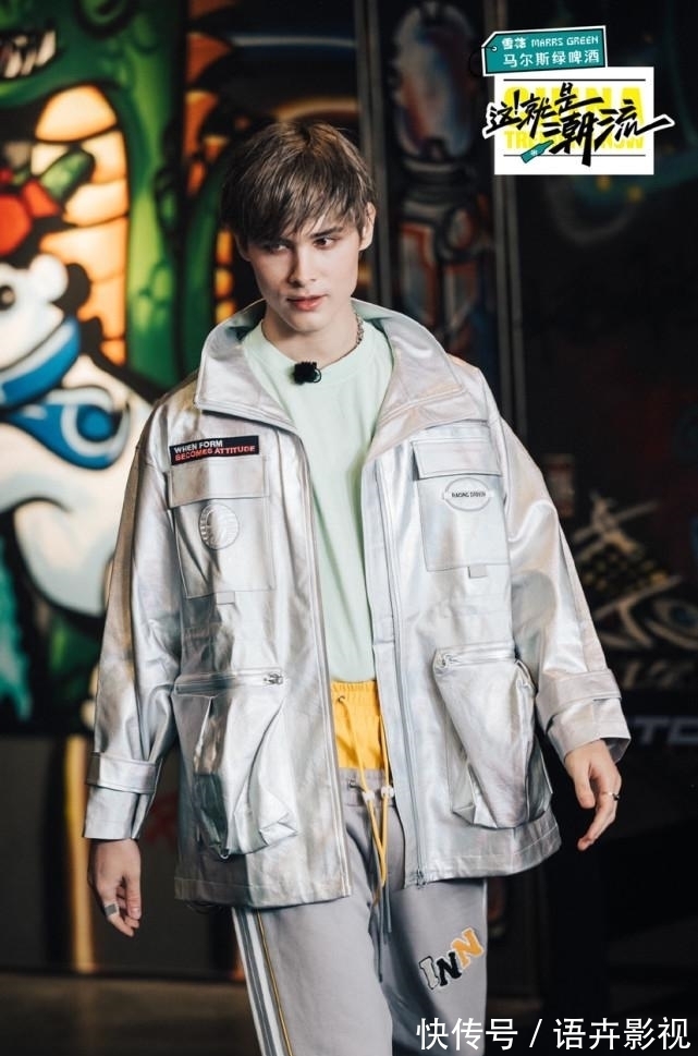 架子|利路修一口气换了6套衣服，不愧是衣架子，哪套都好看，你们更喜欢哪套呢？