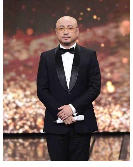 张若昀|《脱口秀》下期有徐峥张若昀!张若昀灵魂发问:你觉得我像狗吗?