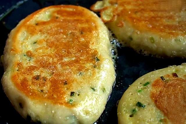 做法|教你懒人早餐做法,几分钟搞定,喷香柔软,简单快速营养美味