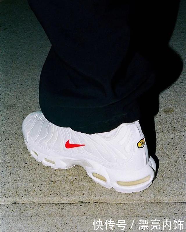 Supreme x Nike 频出反人类配色,竟然是有意为之