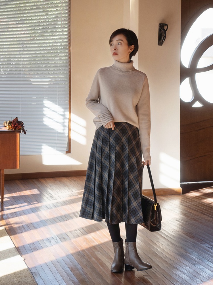 半身裙|有气质的女人都不穿打底裤,看这些裙装look,更美更温柔