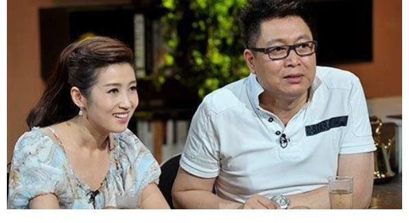 電子琴|(zhì)王芳不再隱瞞，揭開與王為念的真實(shí)關(guān)系，這就是單身至今的理由？