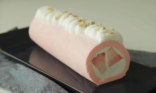 韩国|韩国一夜爆红最美奶油卷超抢镜,粉桃奶油必须get