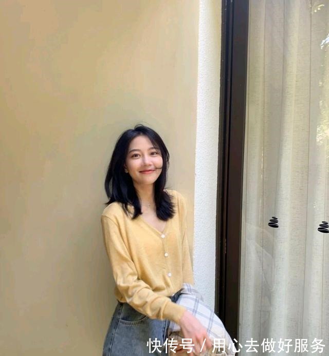 元气 只要穿对了,简简单单的穿搭风格也很耐看,元气满满!