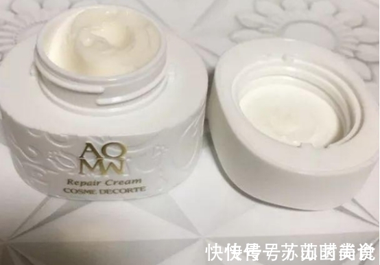 cpb|用了6年小众护肤品,这些超冷门的护肤品,到底有多好用?