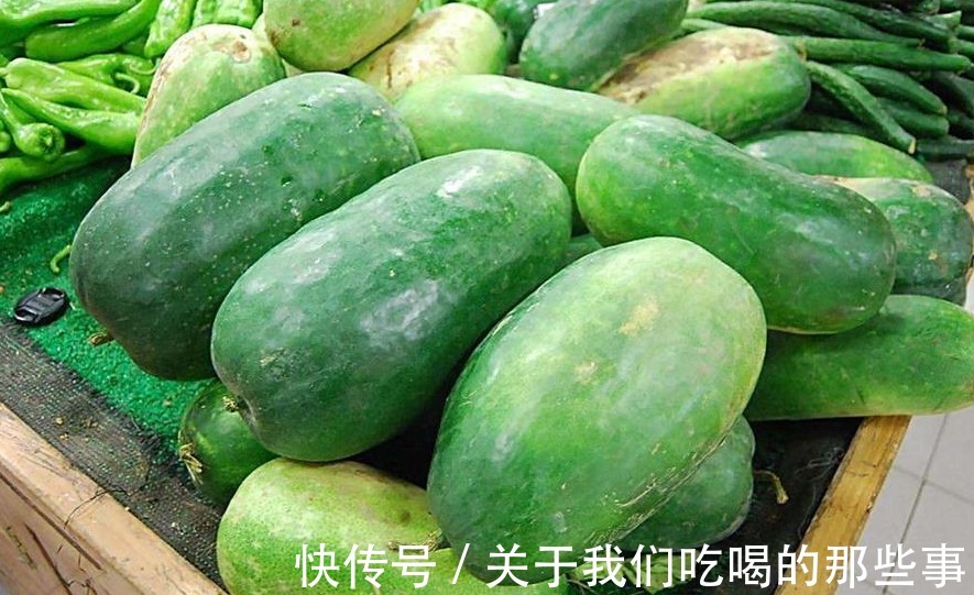 冬瓜|买冬瓜时，黑皮好还是青皮好？口感差别大，做法也不同，别买错了