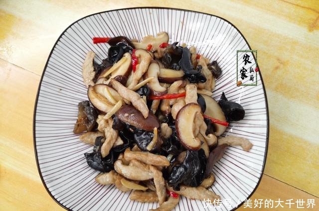 老父亲做的晚餐，饭菜一上桌，在朋友圈火了，网友满满的父爱！