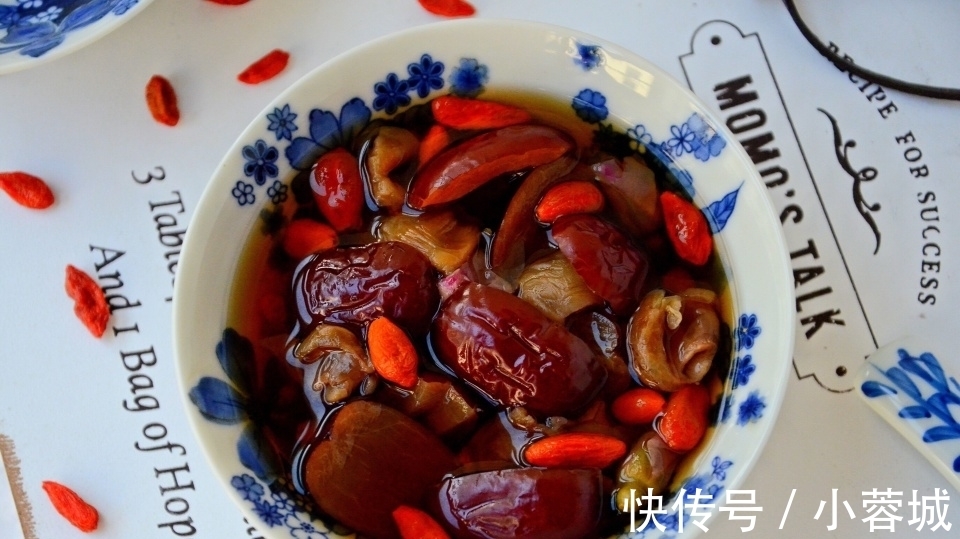红枣|入秋了女人再忙也要爱自己，隔三差五喝一碗，补气养颜胜过敷面膜