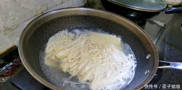 香锅|还在为哄女朋友犯愁学会这道麻辣香锅,让她成为你的小迷妹