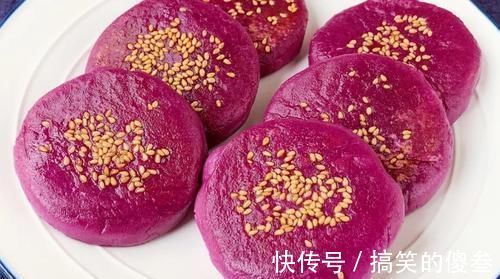 紫薯饼|紫薯饼最好吃的做法，咬一口直爆浆，儿子超喜欢，一口气能吃仨