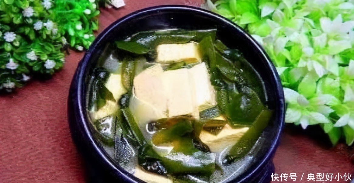 女性养生,常吃3种食物,美容养颜,排毒抗衰,