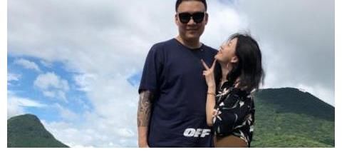 參加《好聲音》被淘汰，意外被愛奇藝總裁看上，今29歲成人生贏家