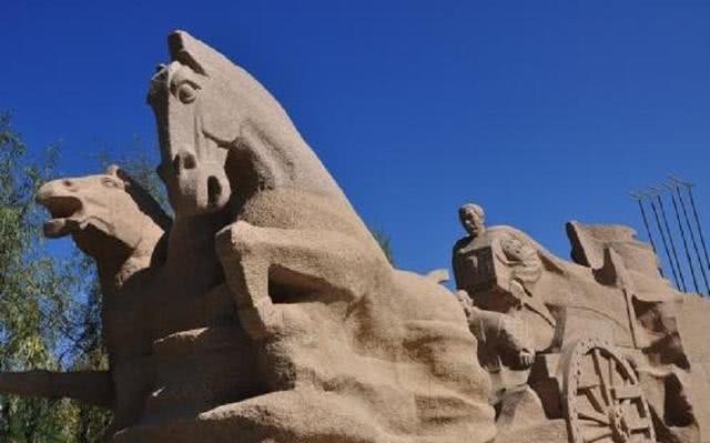 钢筋|没有钢筋混泥土的古代,秦始皇给长城加了什么?能够2千年不倒