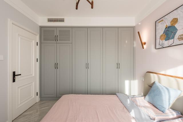 女孩|37岁大龄女孩的家,仅有70㎡的空间,坚持简欧风,生活精致又温馨