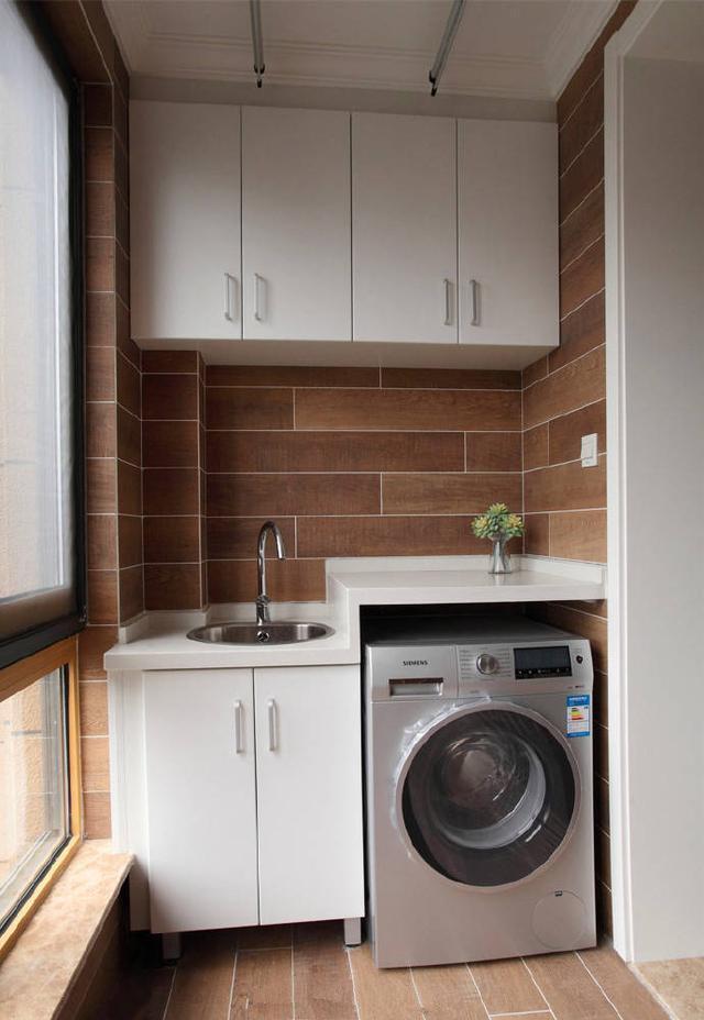 实用|阳台这样设计,洗衣机摆放整洁实用,不占用空间,适合大小户型