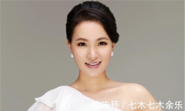 音乐@她是首位博士级的歌唱家,曾登春晚舞台12次,40岁风采依旧