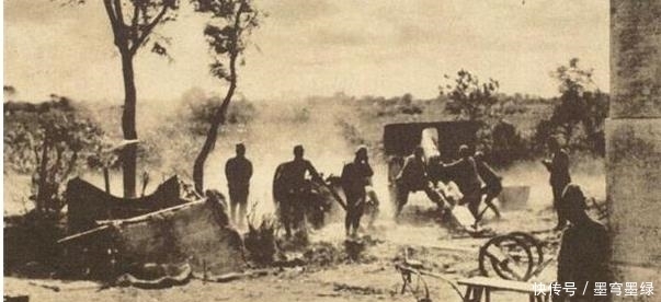 小兵|五千日军狂追，我军困顿，要紧关头小兵喊：全躲开！干趴500日军