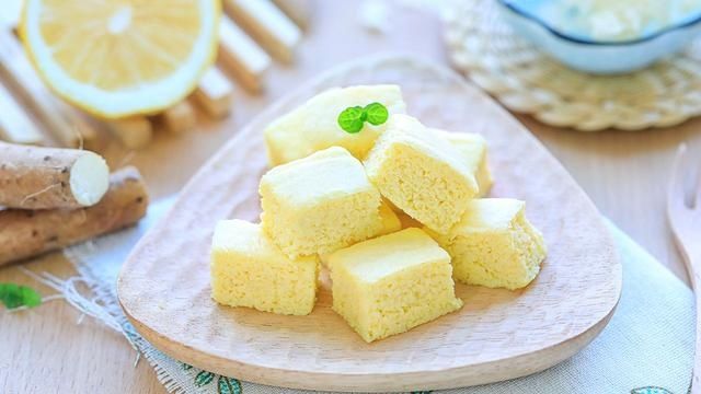 半根山药2个蛋黄，这样做补脑又润肺，上桌瞬间秒光！