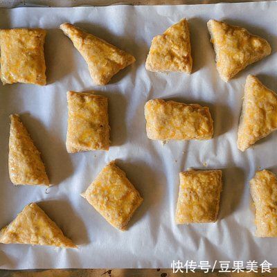 简单易做的全麦柠檬司康，让人吃了还想吃