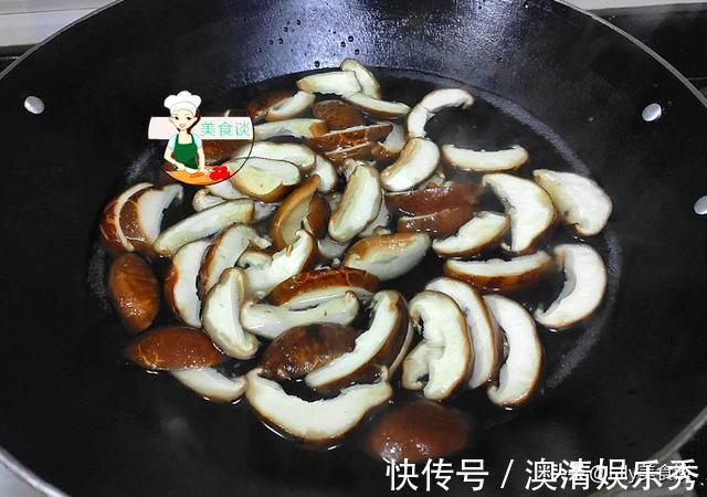 实惠|秋天，这素菜是儿子的最爱，不放肉也很香，营养实惠，儿子特爱吃