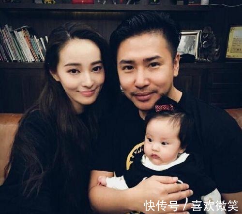 |欧弟不愧是幽默担当者,和妻子郑云灿官宣离婚,还是这么幽默!