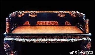 皇帝|史上投错胎的三位皇帝,不会治理国家,却在其他领域名垂千古!