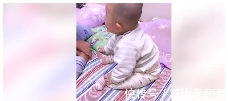 宝宝|爸爸和宝宝每天睡觉前都对话,虽然大家听不懂,但场面却很温馨