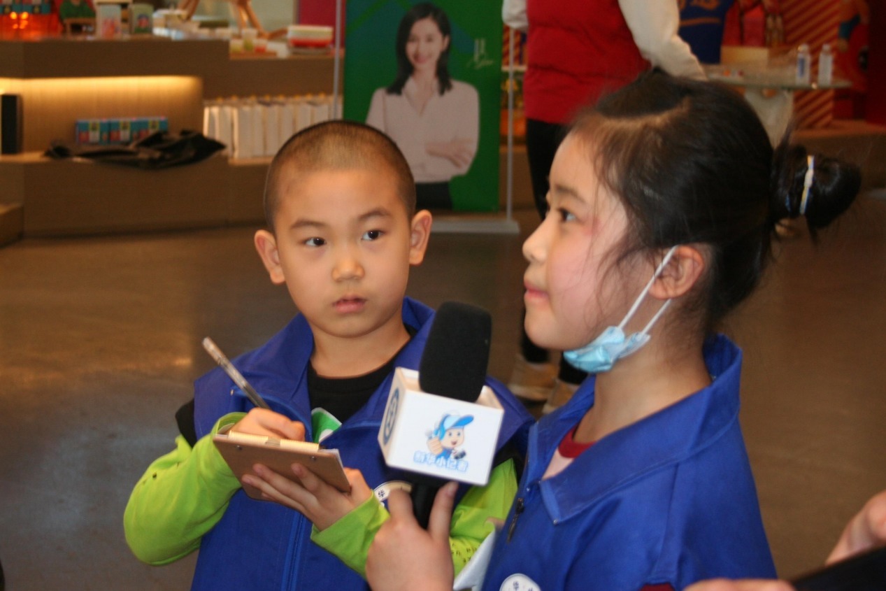 冬奧|張家口新華小記者迎冬奧學(xué)采訪