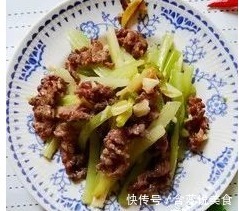 20种芹菜家常做法,有荤有素,有热炒也有凉菜,简单好吃又实用