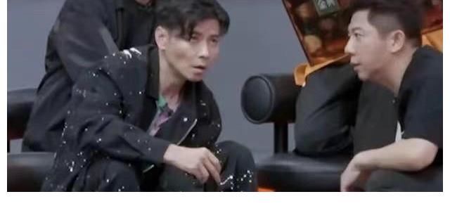 胡海泉|情怀决定观众嗜好!张晋组再机灵,也不敌陈小春的“一杯二锅头”