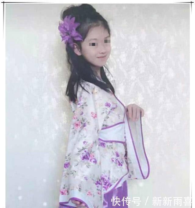 宝妈|13岁女儿偷偷开直播化浓妆,宝妈发现后怒骂,网友好好引导吧