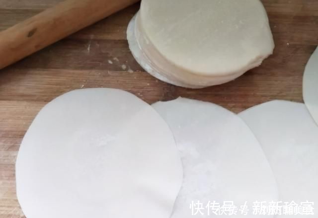 切碎|初春,我家经常买这菜包饺子,泡好切碎拌成馅,比鲜菜做的还香