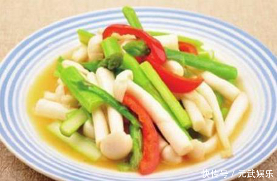 上桌就一扫而光的家常美食，香脆可口，健康营养，香喷喷的很下饭