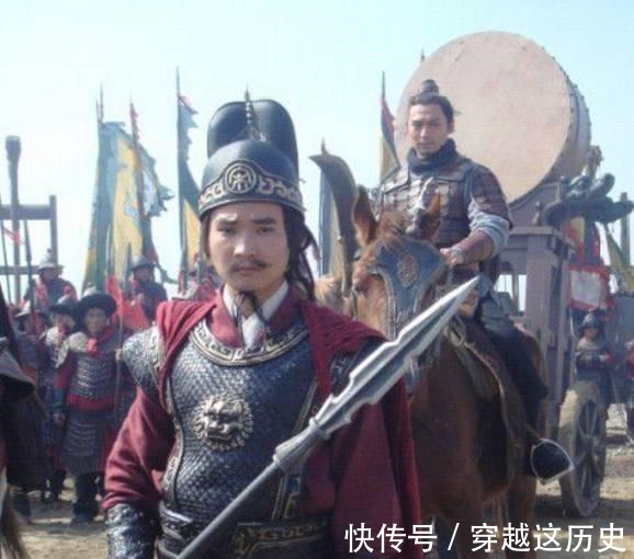 吴用@水浒中他文武双全,被吴用打压,随李俊出海后,才发挥真正实力!