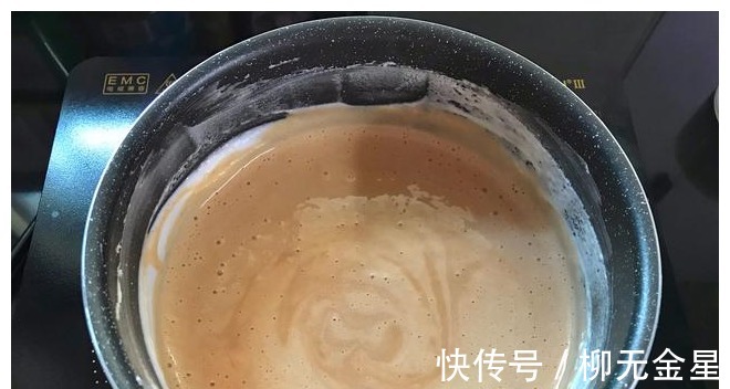 手残党|不用烤箱的小甜品，简单两步就做好，入口即化，比冰淇淋好吃！