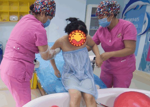 宝妈|水中分娩是什么体验?宝妈:试过才知道,生孩子原来也可以这样