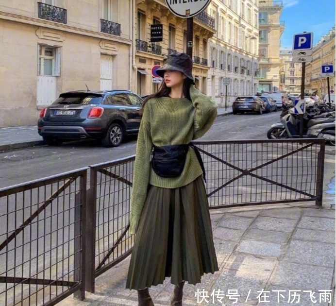 基础|不是基础款太廉价,而是你的搭配方式出了错,半身裙其实很养眼