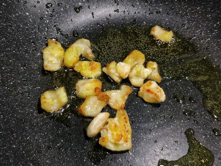 鸡胸肉这样做，嫩滑爽口还下饭，真开胃